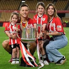 媒体人：邵佳一的最大优势就是省钱、超级省钱